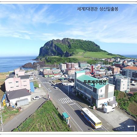 Pureun Jeju Pension Seogwipo Ngoại thất bức ảnh